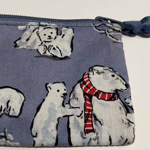 Vera Bradley Polar Bear ID Holder with Keyring - Picture 6 of 8